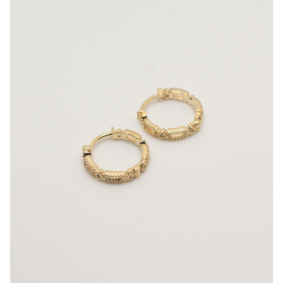 GOLD PLATED EARRINGS