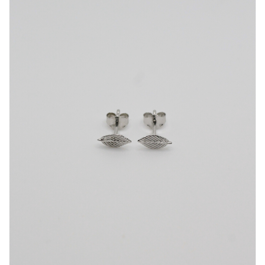 STUD SILVER EARRINGS