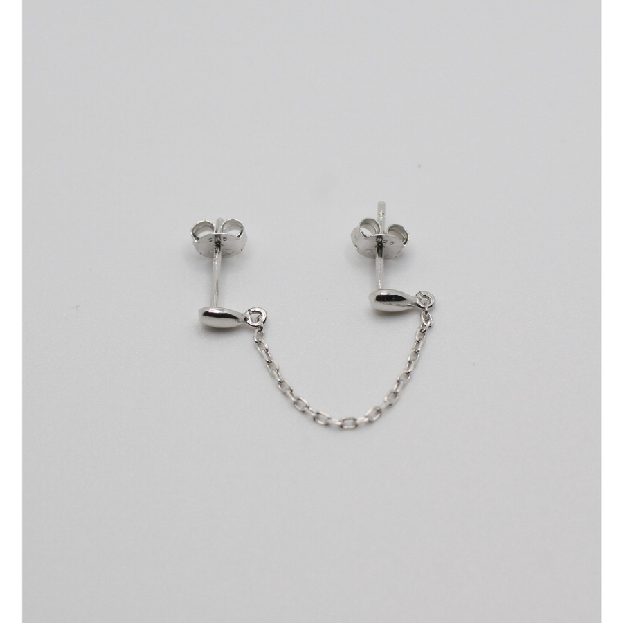 Silver chain earring