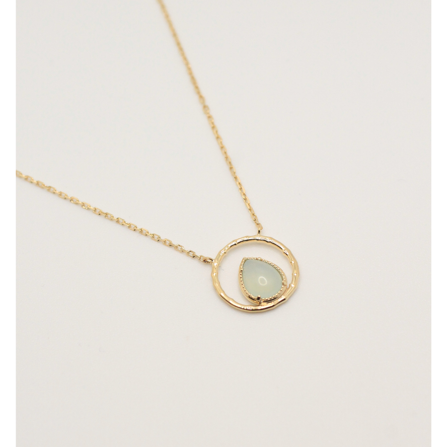 Gold plated necklace with stone