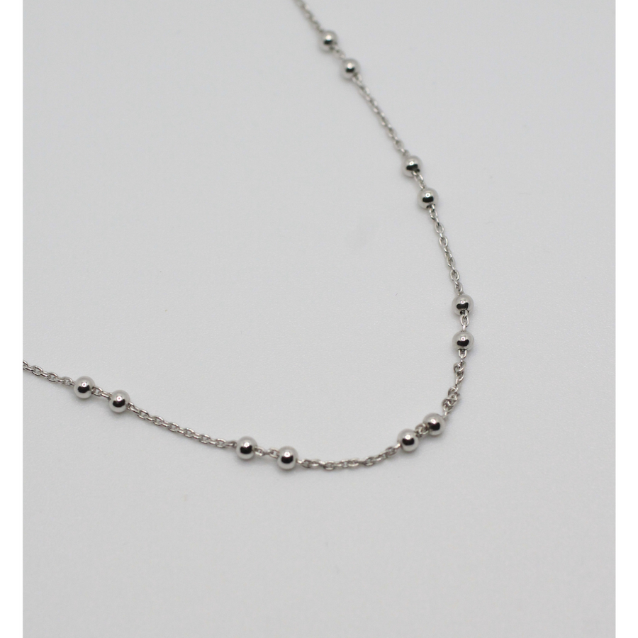 SILVER NECKLACE